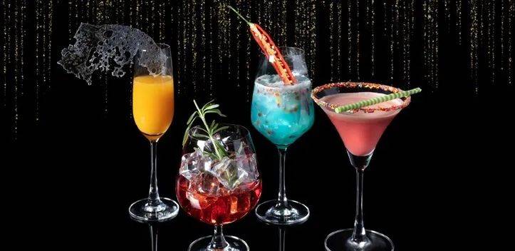 SEA海洋館聖誕主題“深藍夜宴”,夢幻圓頂冰屋下體驗浪漫限定晚餐