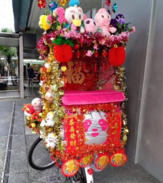 新加坡送餐单车变身“精灵宝可梦树”,超吸引眼球!真的安全吗