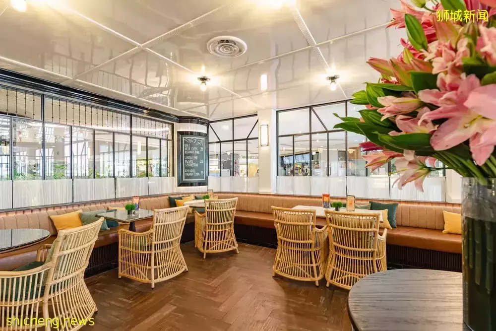 全島第10家分行！PS.Cafe Katong 正式營業🥳 現代摩登風格 +180°全景落地窗 · 難怪是熱門榜top1