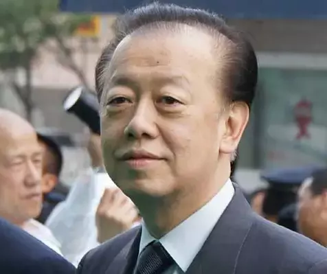 为“抢”新加坡土地!两个亿万富豪表兄弟,豪掷10亿新币