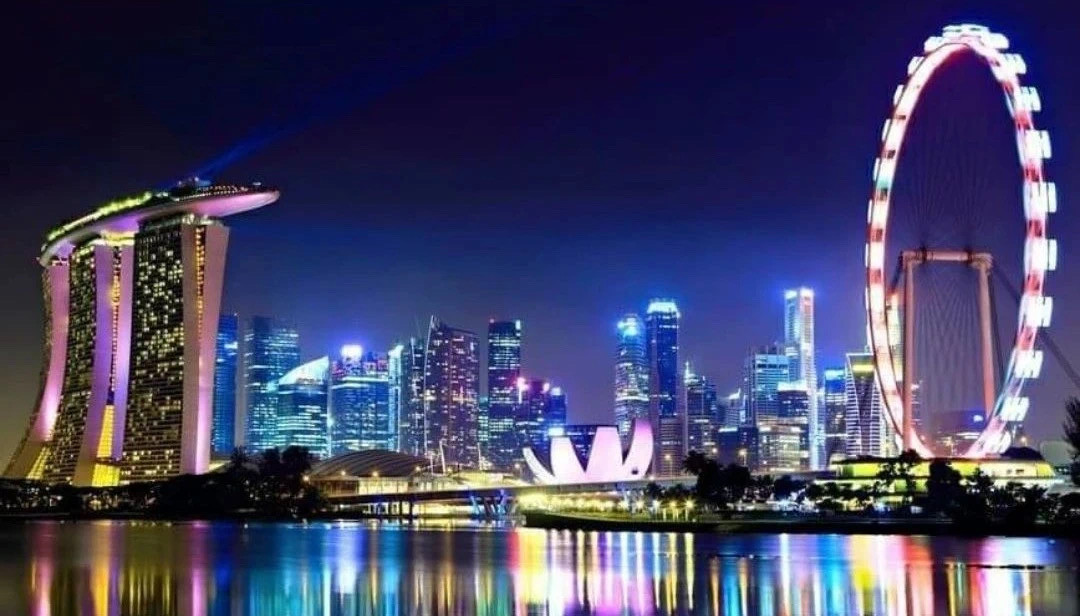 全球抗疫排名,新加坡第11,中国第8,美国排名也靠前