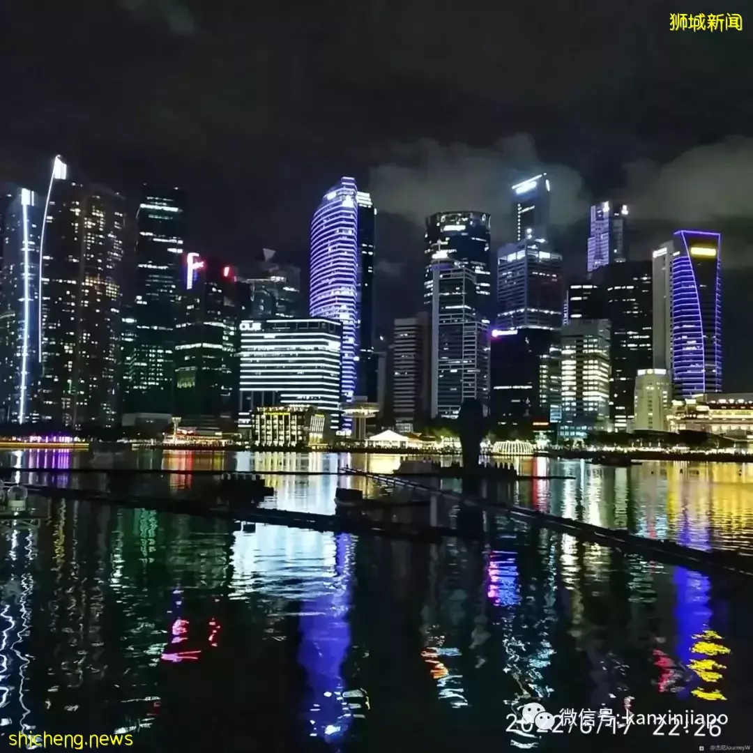 新加坡"最美燈光展"裏面還能吃喝玩樂！僅剩最後一周