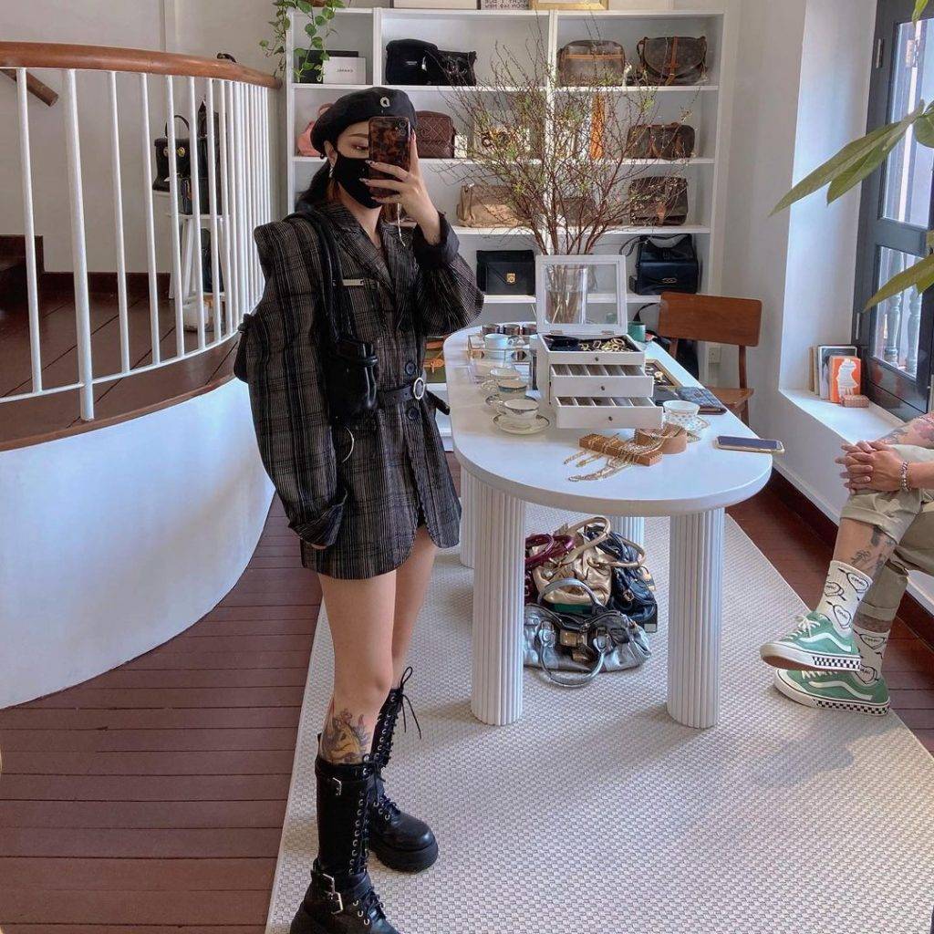 神仙中古店Vintage By Née Collective😍複古高奢包包+飾品+餐具、環境優雅華麗,記得提早預約🔖