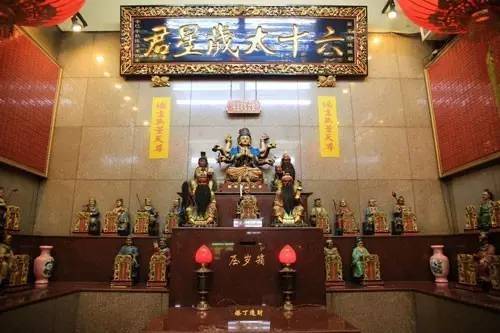 有拜有保佑！新加坡10大靈驗寺廟大盤點~求姻緣、求財運、拜太歲、求學業都給你安排得明明白白