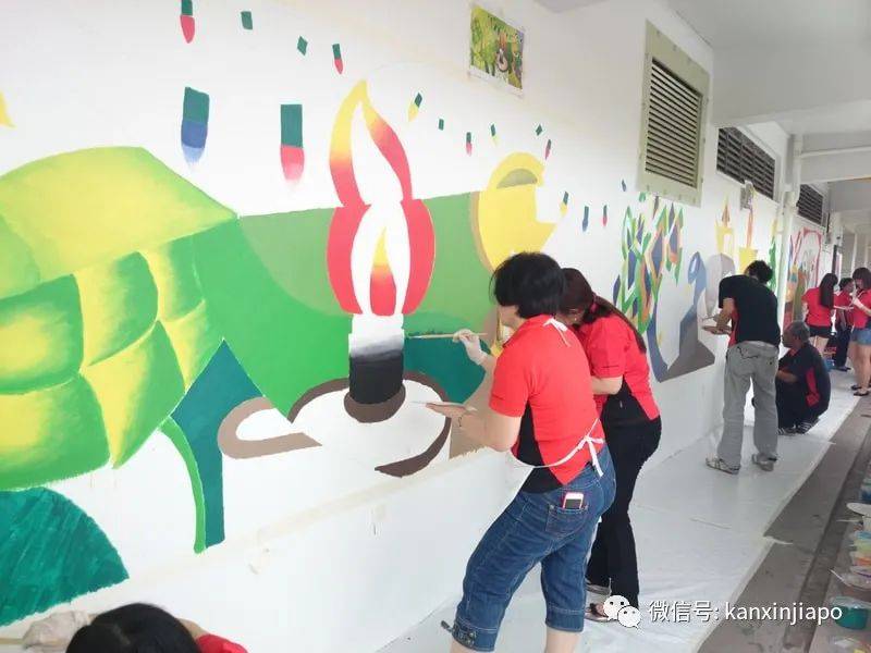 新加坡最美邻里!组屋楼下居然成了梵高画廊