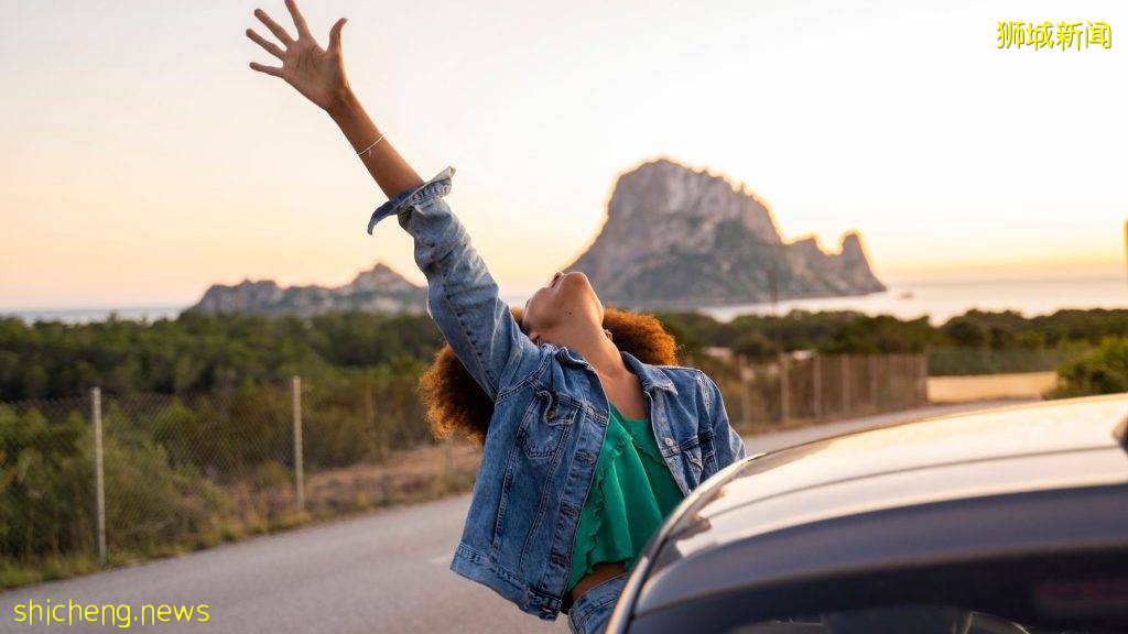 出国不用花钱!免费机票和住宿✈️ 韩国、美国、荷兰等11个国家任飞!附加赠送Apple Airpods🎁