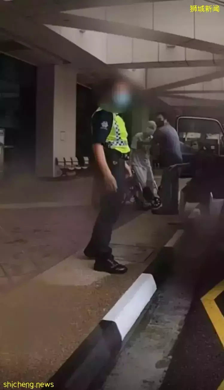 新加坡醫院某保安轟趕老人！氣急：“他不能走路！我也老了”