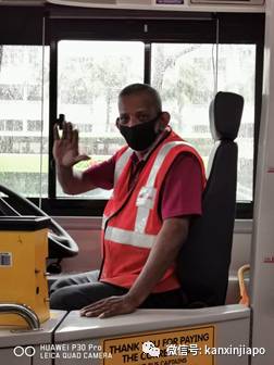 一个被痛殴,一个得赞扬!同为车长但是不同命