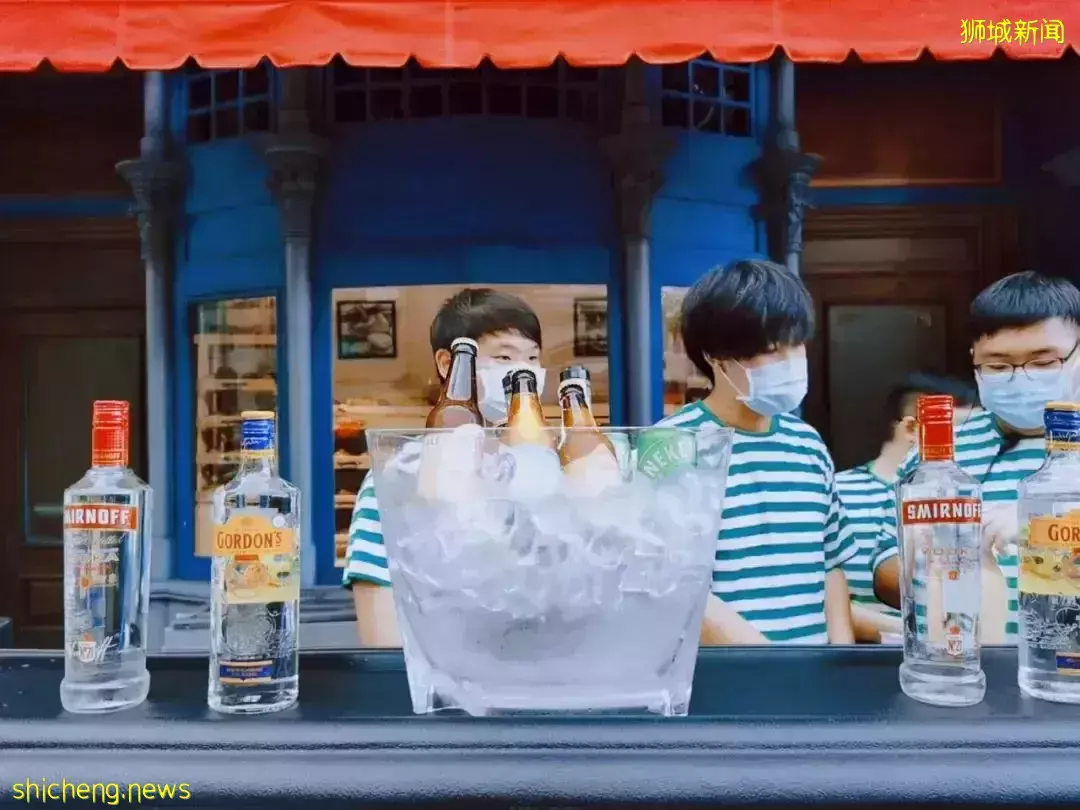 新加坡环球影城隐藏新玩法，仅2天！烟火秀、现场演出、不用排队、热带飘雪、网红美食