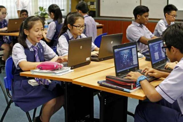 与其重金购置学区房，不如考虑一下性价比不错的新加坡留学