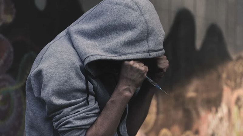 肅毒局:2020年被捕吸毒者減少 30歲以下新吸毒者占比高