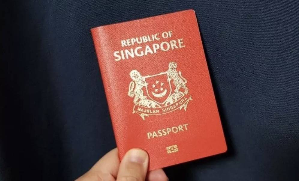 新加坡护照全球第二！亚裔在欧美频频遇袭，更多人要来新加坡了