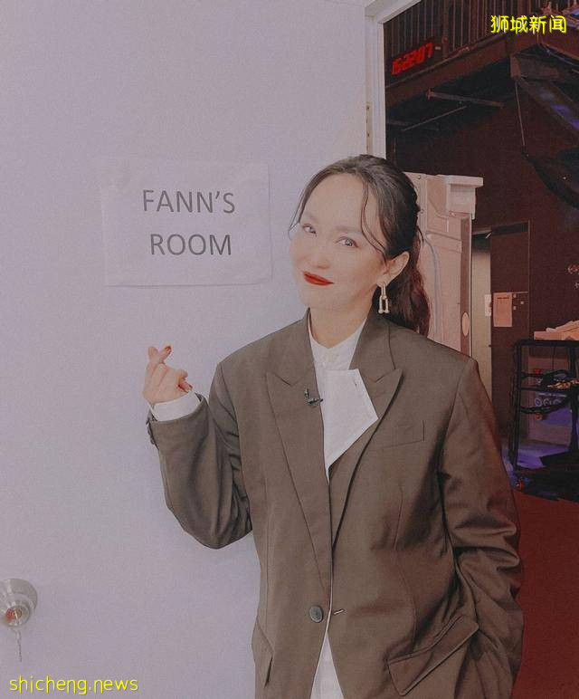 范文芳瘦成筷子腿，美颜过度挡不住岁月痕迹，曾是新加坡第一美女 