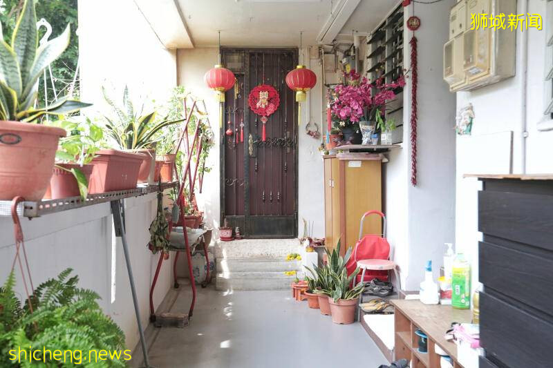 摆小棺木小纸人水果插钉 夫妇被指走廊“设坛”诅咒邻居