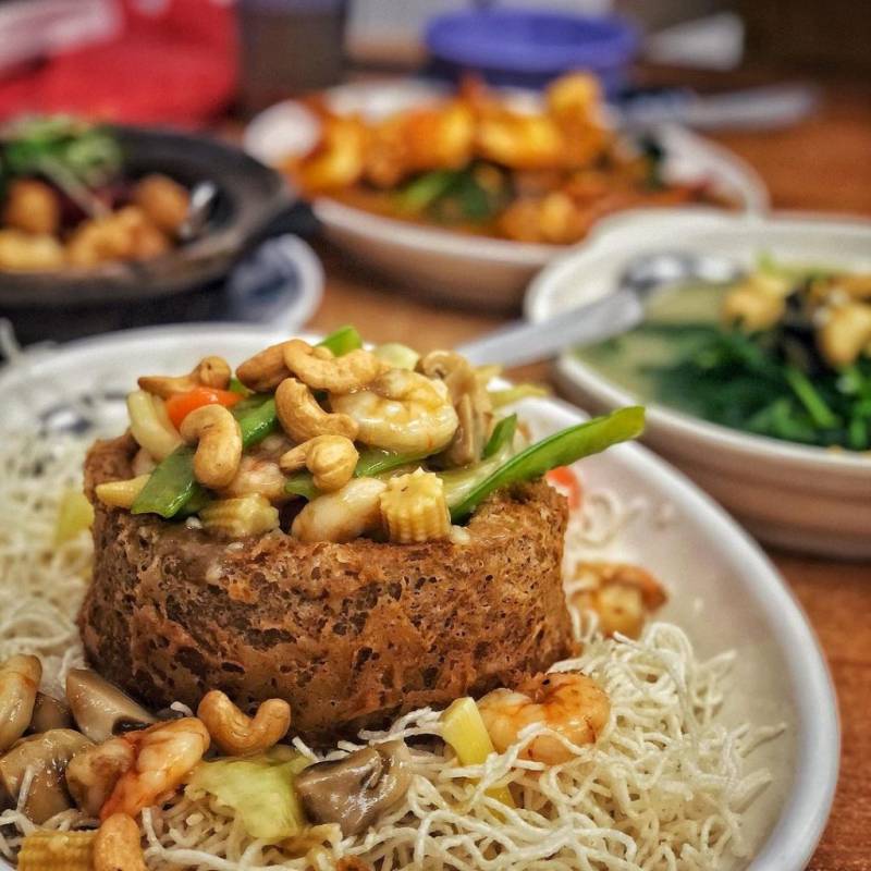 新加坡老字號煮炒👍 國成球記餐室，最接地氣的本土美食💯 镬氣十足、經典好味