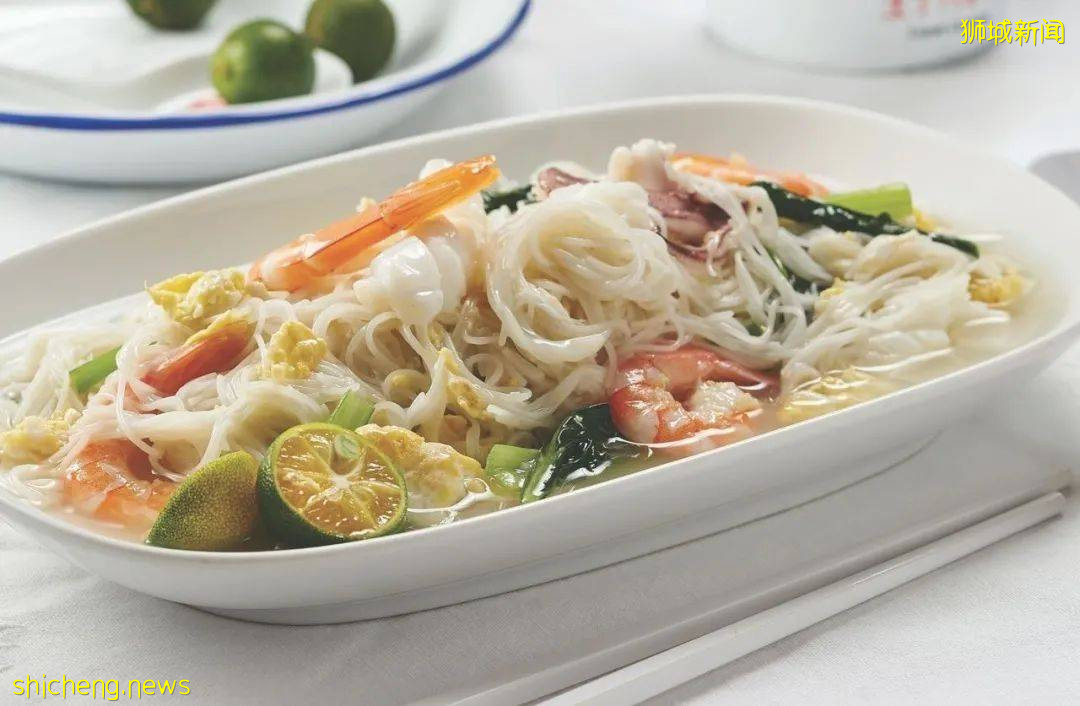 知名本地白米粉联手麻辣小龙虾,今年圣诞最佳气氛组