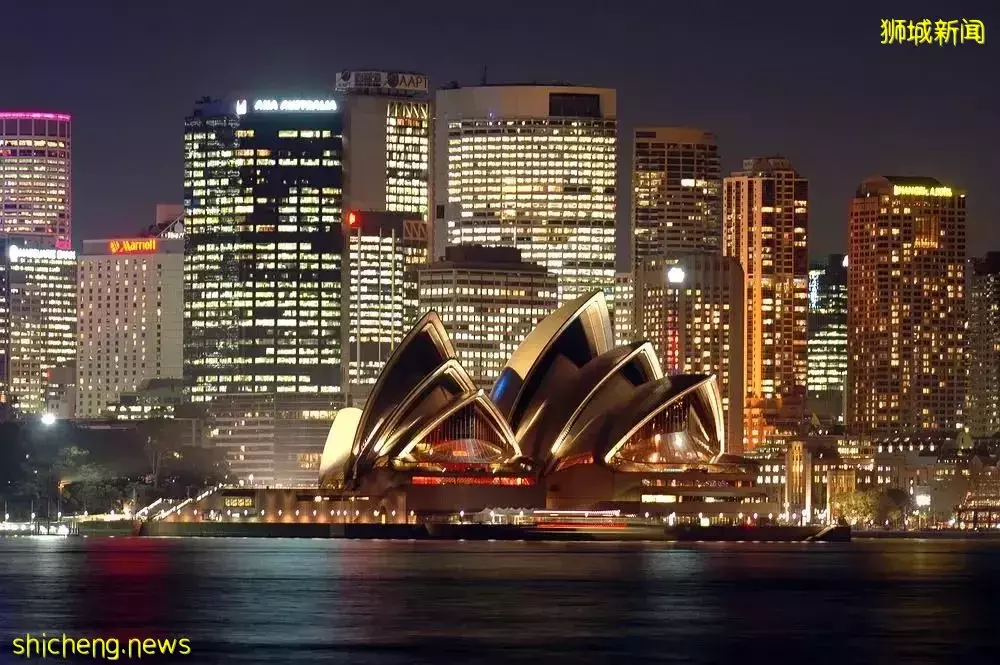 惊曝新加坡转机飞中国攻略,流程疯传!他们携行李在樟宜机场蹲票,等了30小时