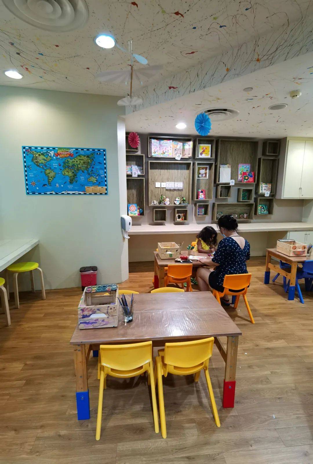 吃土也要去!1家3口嗨翻新加坡五星級酒店,私人沙灘、樹屋、兒童俱樂部…太值了