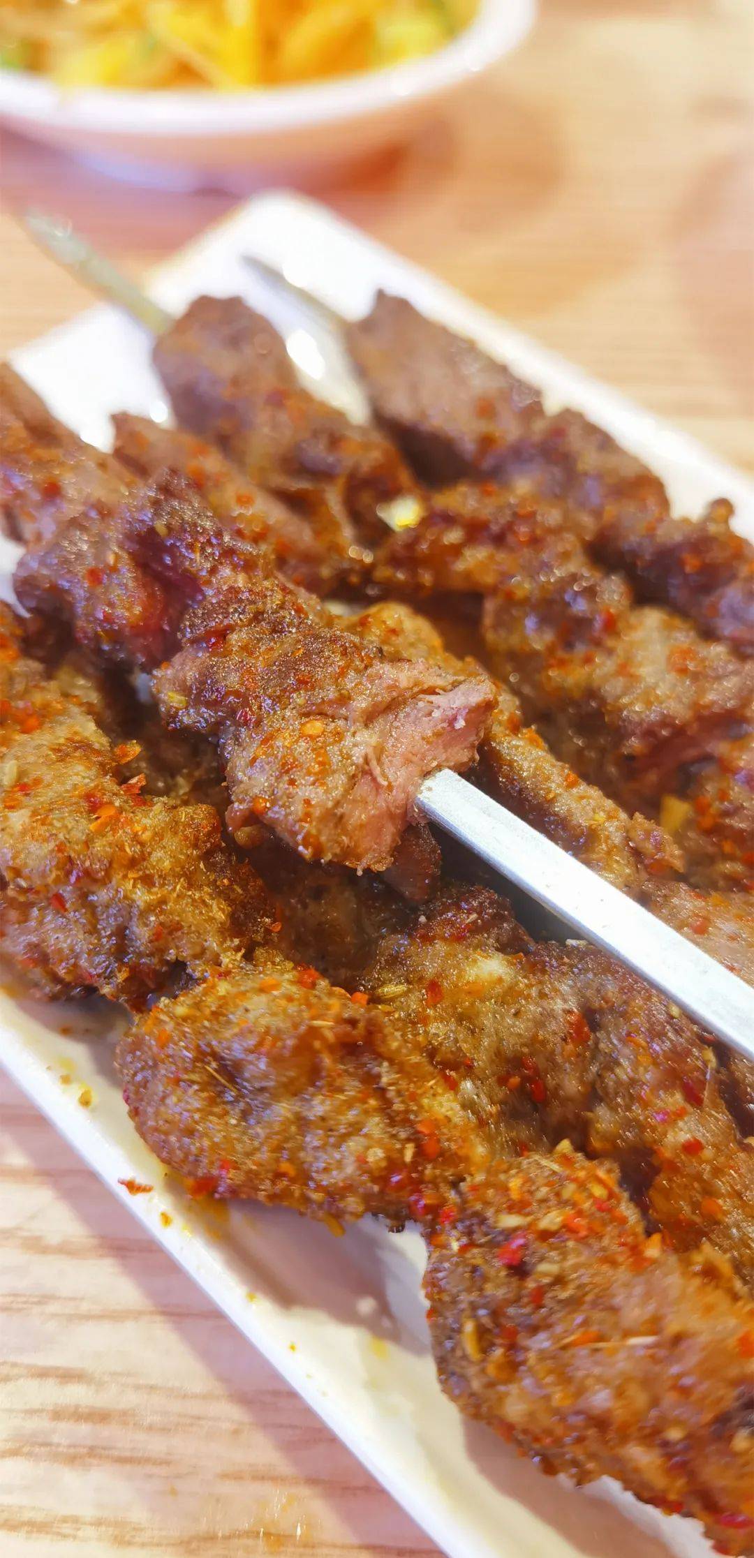 武汉热干面、新疆风味烤串来新加坡了！吃面撸串仅9.9新币，手慢无