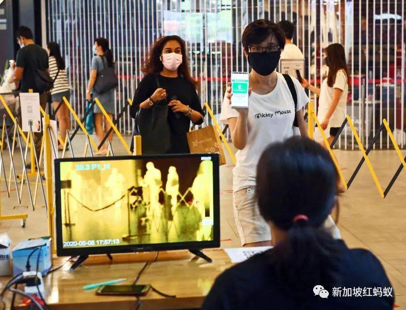 疫情拉高了新加坡保安員月薪，安保培訓課成人們青睐的“後路”