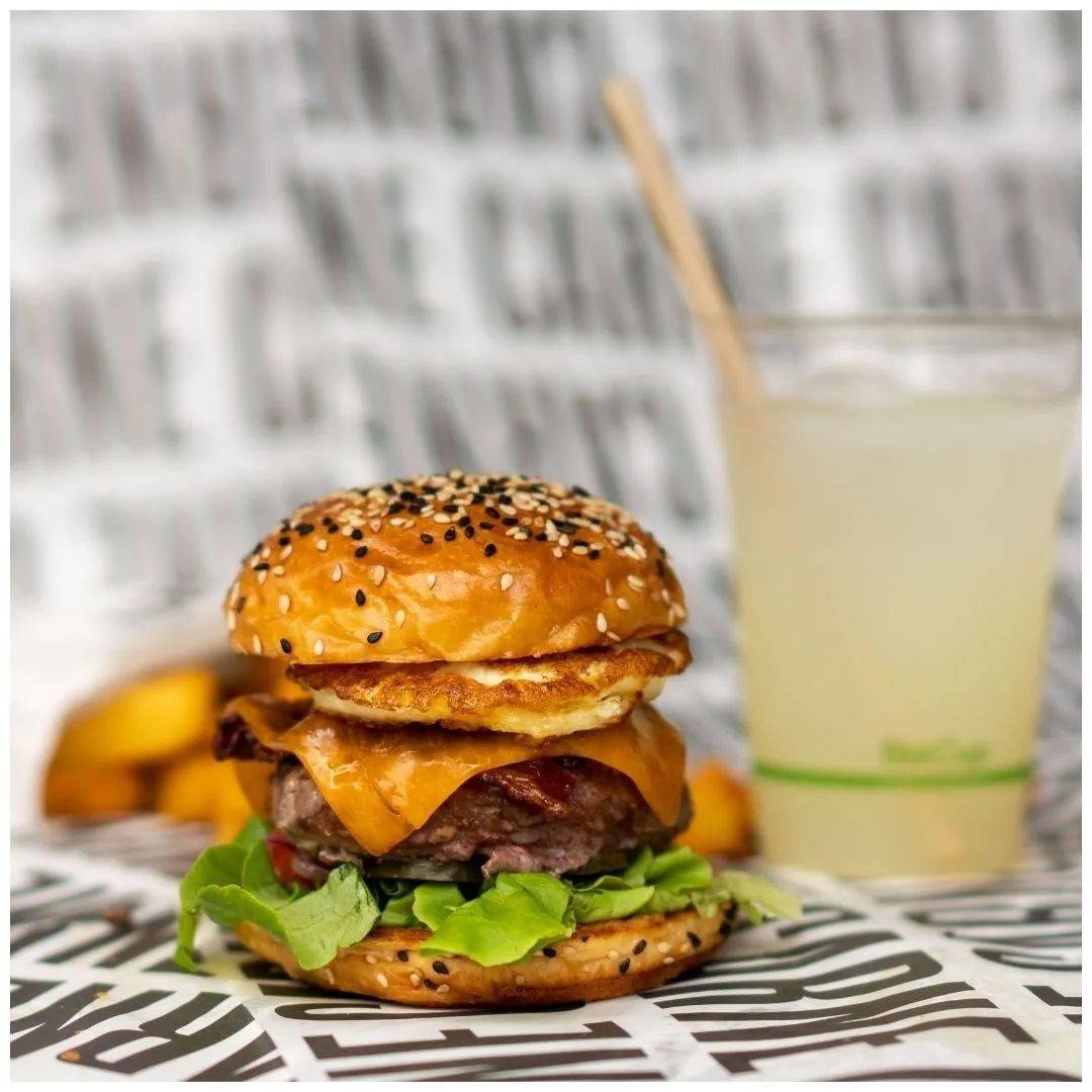 4月新店 米其林星級漢堡、粉紅摩納哥風Cafe、小衆精致法餐，吃起來