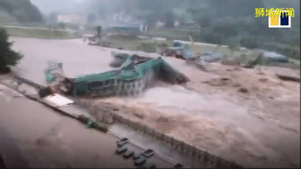 亞馬遜大火重燃,印尼火山爆發,新加坡骨痛熱嚴峻!2020繼續