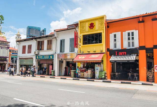 这里属于新加坡，却让人误会是中东国家