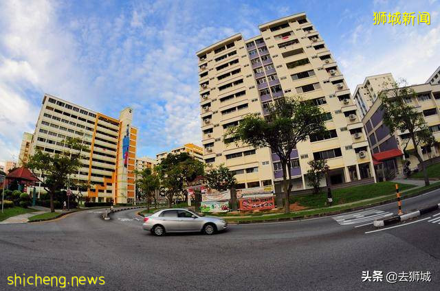 中国工人在新加坡告别廉价时代!老板们反对但政府和百姓支持