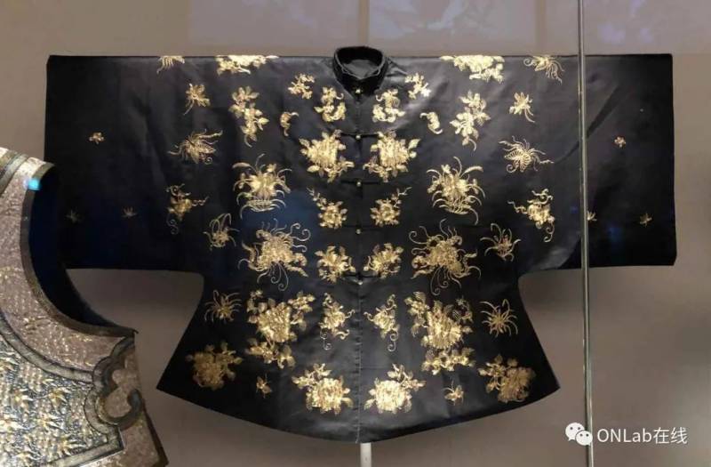 新加坡亚洲文明博物馆临时展览:时尚与纺织品