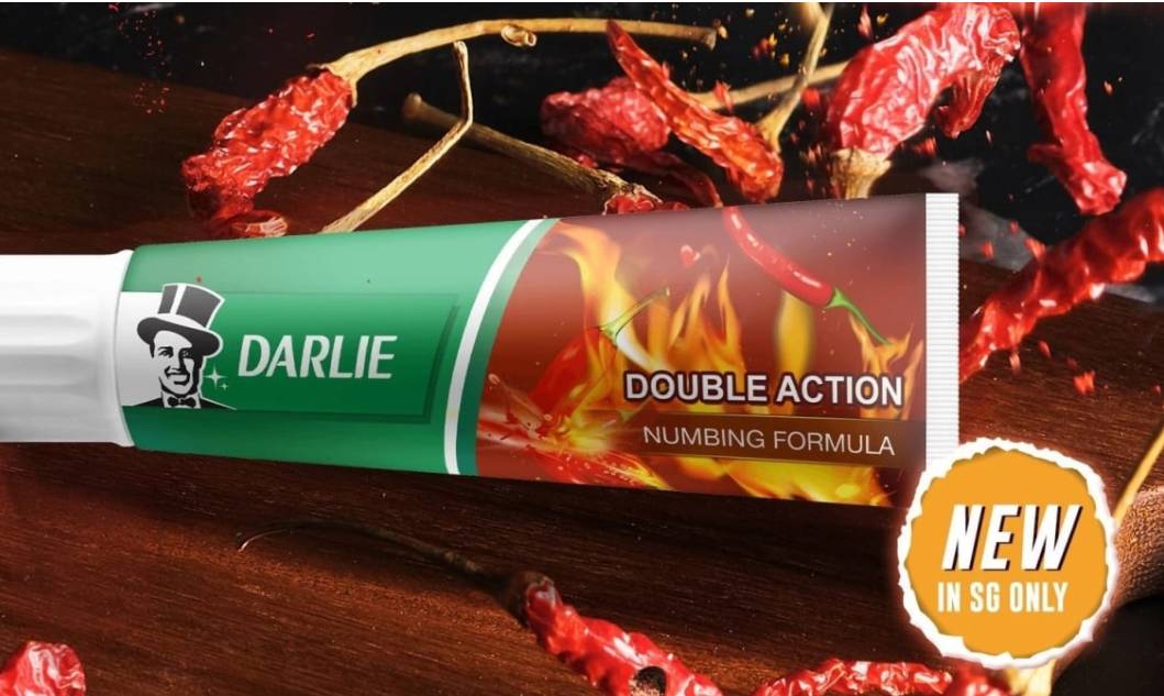 新加坡愚人节恶搞新高度,麻辣牙膏、榴梿保险套、咸味曲奇