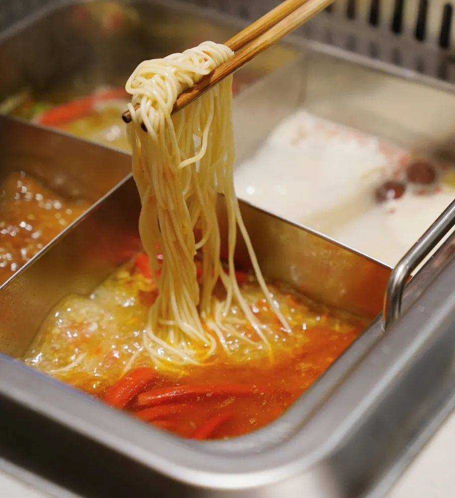 新加坡首家劇本殺火鍋店,太古裏火鍋豪送菜品大禮包+$50代金券