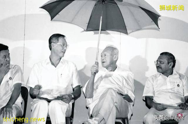 回到1992年 吳作棟傳記講述如何走出李光耀影子