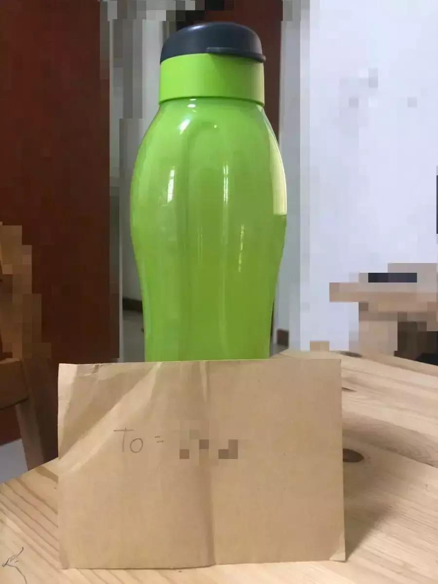 朋友圈瘋轉！新加坡校園霸淩，女孩被扯頭發、扇耳光、踹臉！到底怎麽了