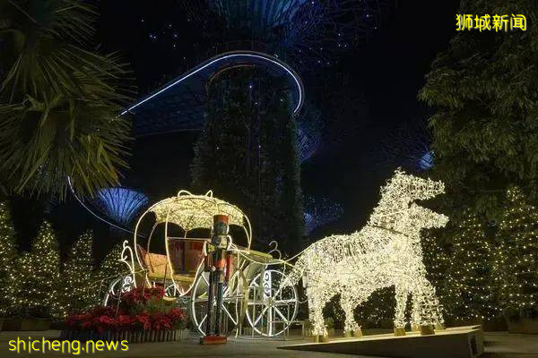 美輪美奂！新加坡聖誕仙境回歸，星光大道、熱帶雪、嘉年華