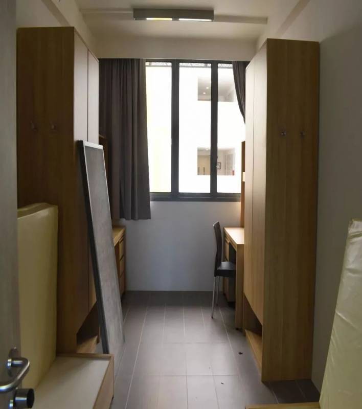 客觀分析!留學新加坡還是留學香港