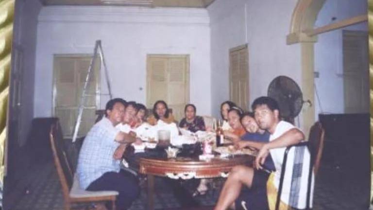 被遺忘的新加坡王室:“我們不聰明,我們不富裕……我們只有頭銜