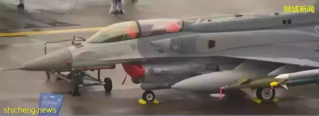 新加坡航空展来啦!战斗机、直升机特技表演超精彩