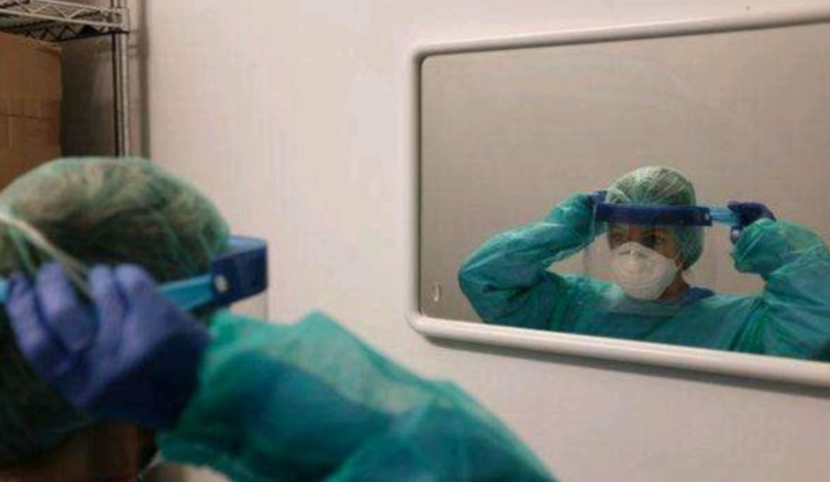 新加坡宣布“封国”，抗疫不再佛系