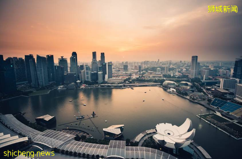 2周35人死亡，專家預測下周單日破10000？！新加坡已批准5種治療冠病藥物