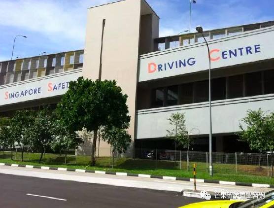 中國駕照如何轉換新加坡駕照？怎樣選擇合約機最省錢