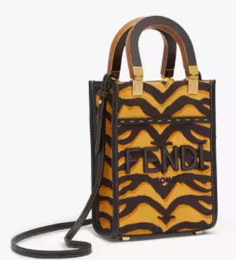 虎年这样打扮,你就是全场最靓的帅哥和美女