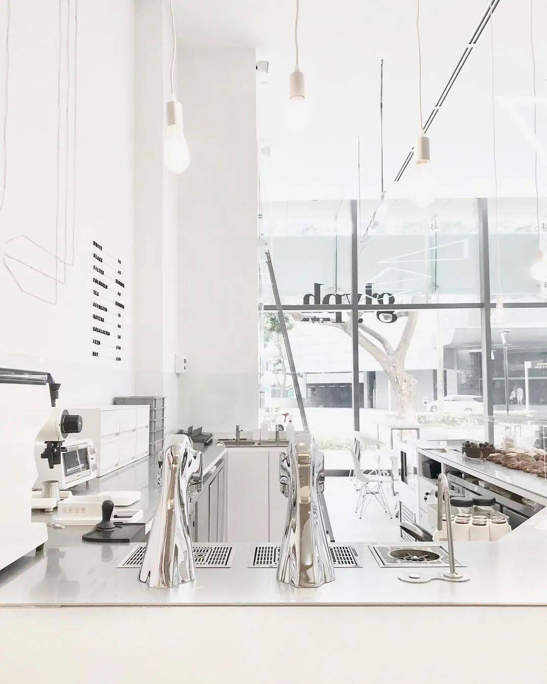 如何在狮城拥有白色圣诞?去这些白色Cafe肯定错不了