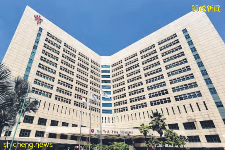 她在新加坡确诊后,两次求医无门、死于家中?卫生部严肃回应