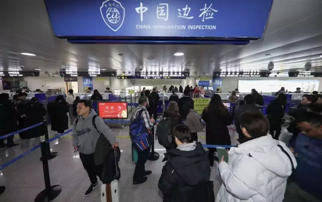 已经成为新加坡公民,疫情期间想回中国该如何申请