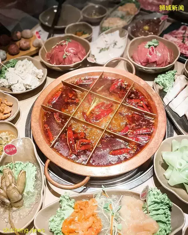 港星都爱吃!方叔叔重庆老火锅来到新加坡开店了!狮城店独家汤头你一定要试试🍲
