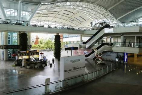 巴厘岛紧急取消开放计划！新加坡却允许到新西兰、文莱旅游