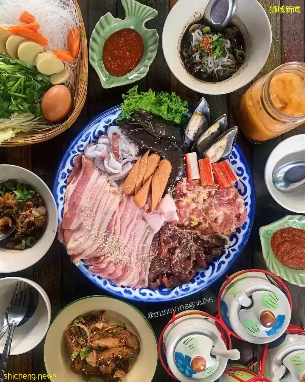 Warm Up Cafe户外露天泰国餐厅🇹🇭 经典料理➕地道小吃聚集地!酸香、热辣、甜点全都有🤤