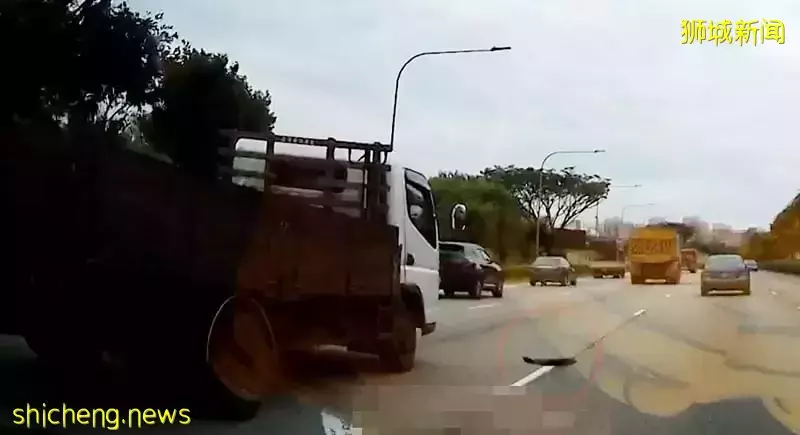 嚇死人！ 鐵條橫空飛 刺穿馬賽地