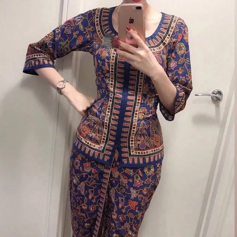 新航出的麻將被搶光！1700元，比LV和Tiffany好看！李光耀：誰也別想搞垮新航