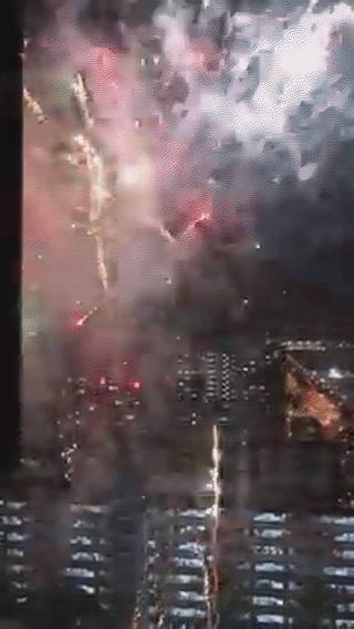 2021年第一個最美瞬間!新加坡全島煙火秀